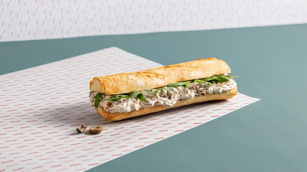 Golden truffle labneh